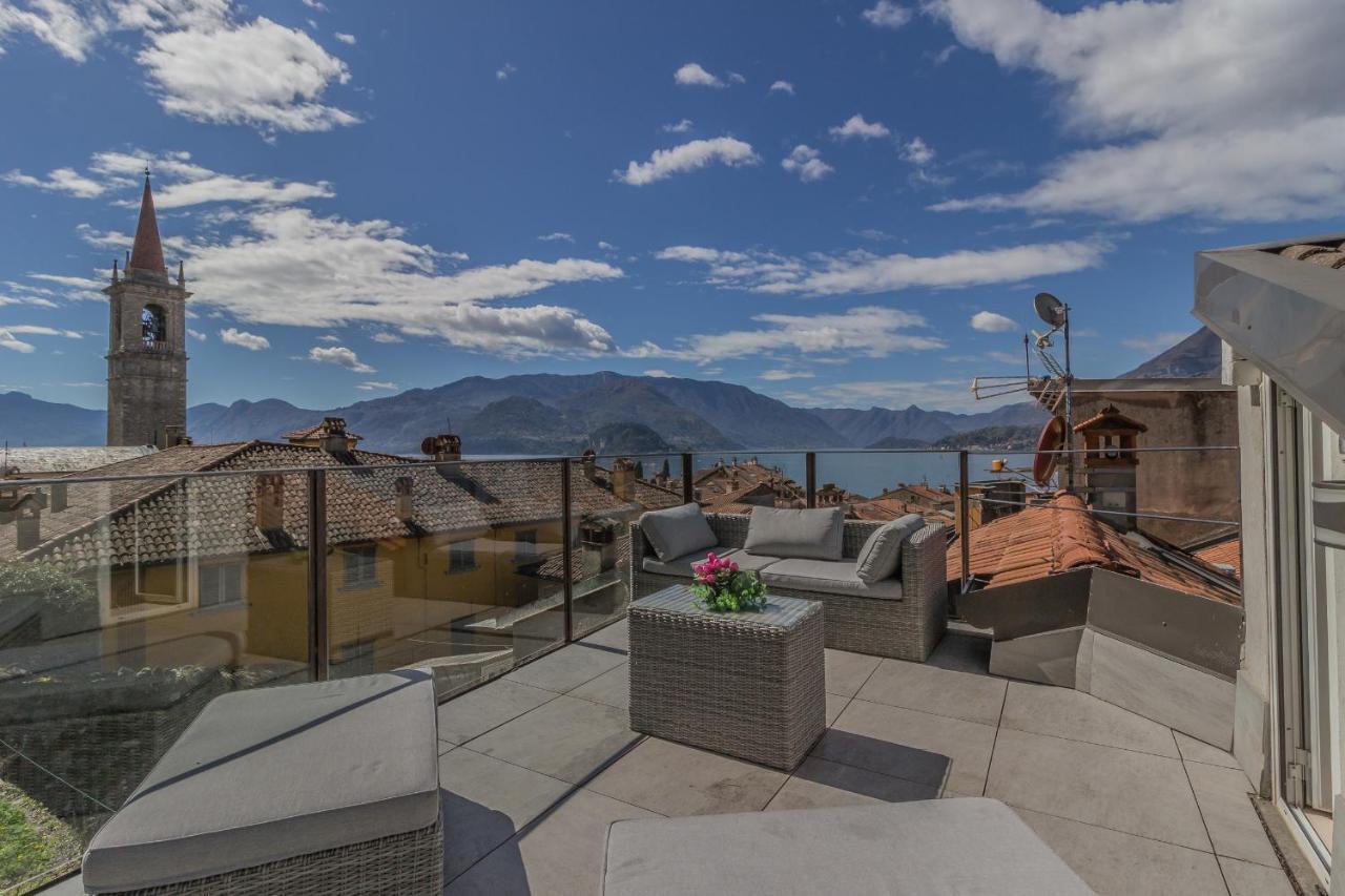 La Terrazza Di Marta Διαμέρισμα Βαρένα Εξωτερικό φωτογραφία